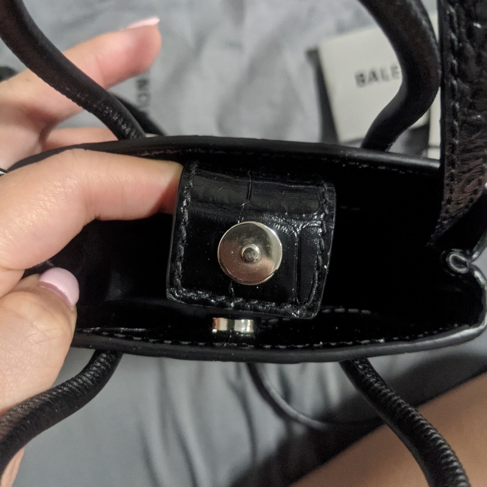 Balenciaga - Shopping Phone Holder Bag - Picture 3 of 5